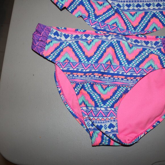 Multi Color 2 Pcs SO Bikini Swimsuit Size 16 - Picture 3 of 11